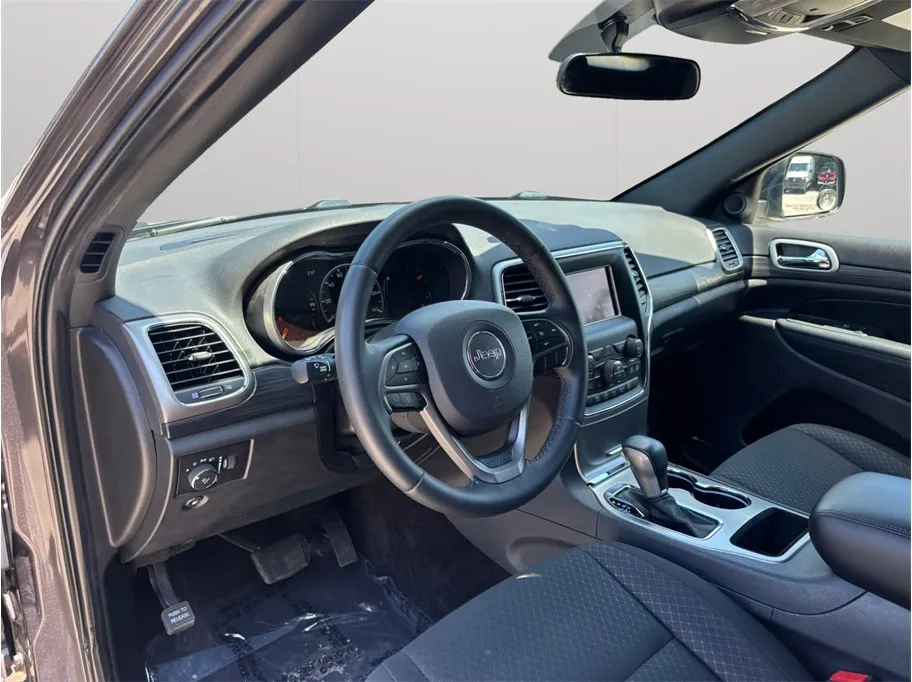 Jeep Grand Cherokee photo 6