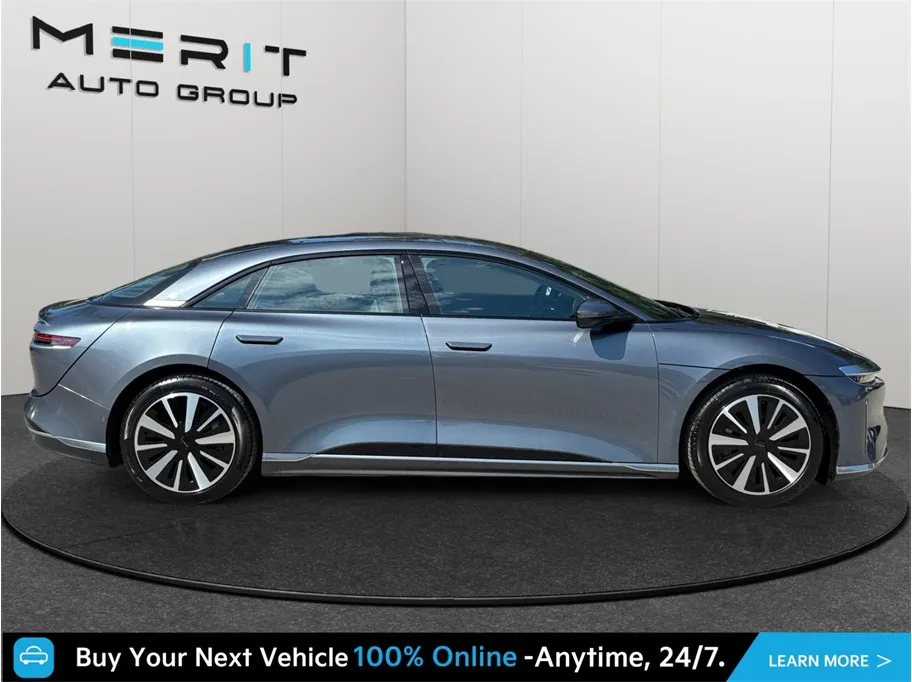 Lucid Air photo 10