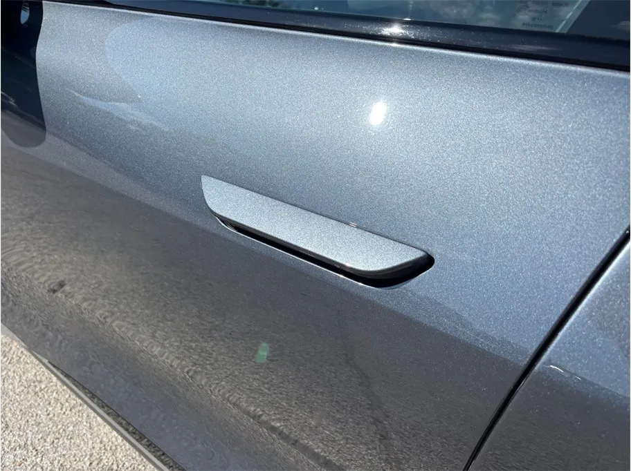 Lucid Air photo 18