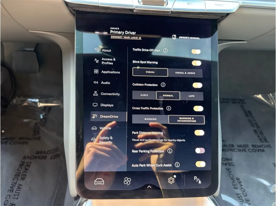 Lucid Air photo 34