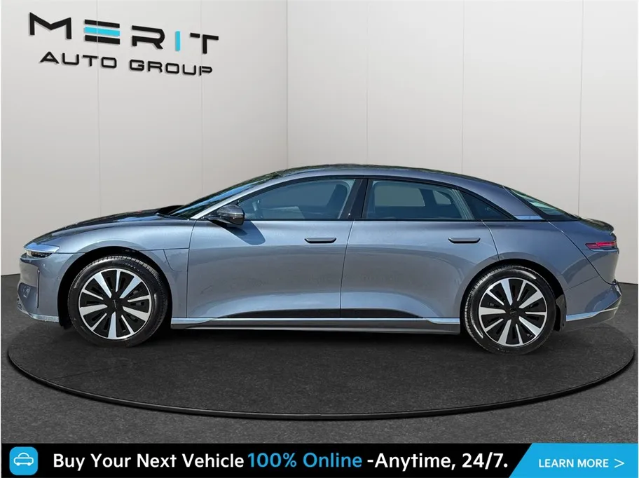 Lucid Air photo 5