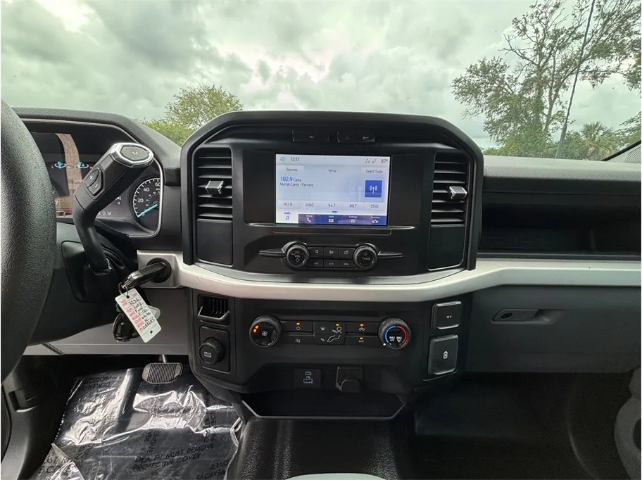 Ford F-150 photo 11