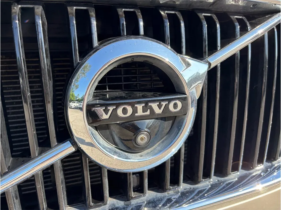 Volvo XC90 photo 14