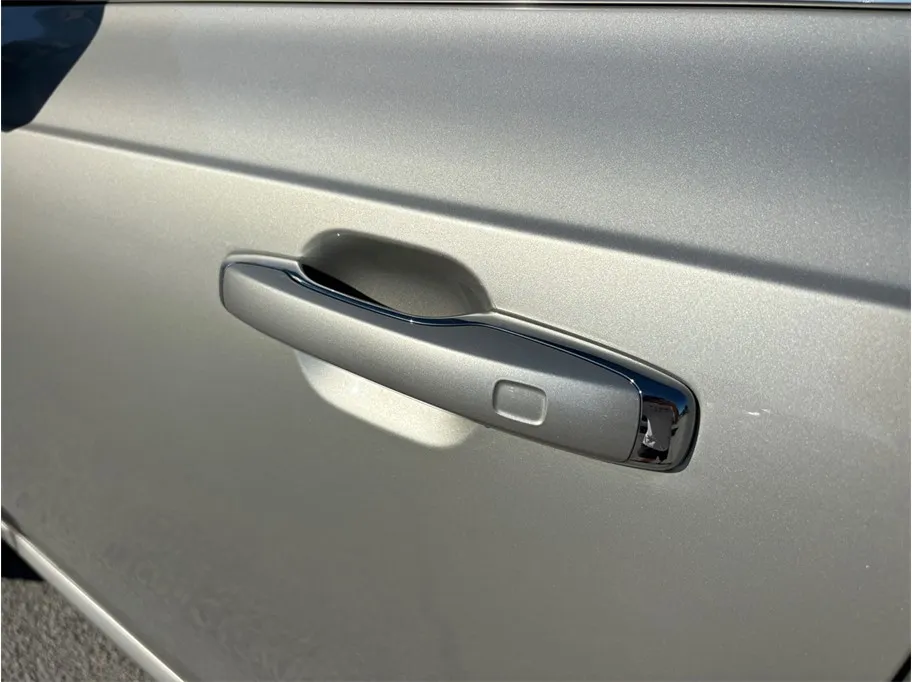 Volvo XC90 photo 18