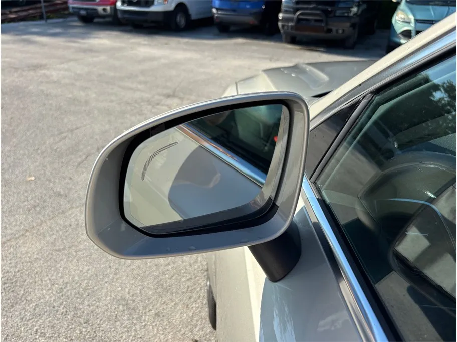 Volvo XC90 photo 19