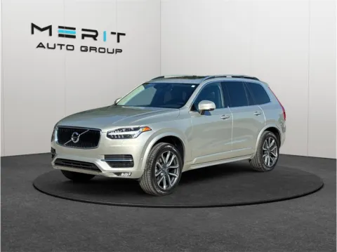 More photos of 2018 Volvo XC90 T6 Momentum Sport Utility 4D at Merit Auto Group Atlantic, FL