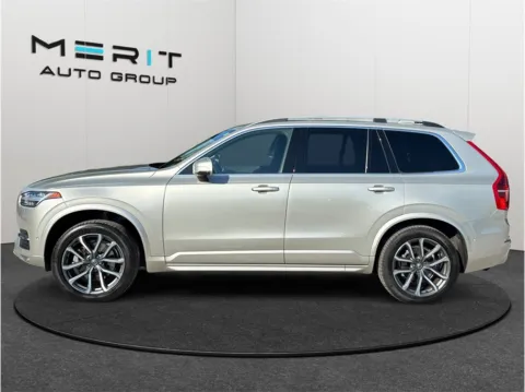 More photos of 2018 Volvo XC90 T6 Momentum Sport Utility 4D at Merit Auto Group Atlantic, FL