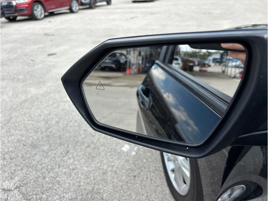 Hyundai Elantra photo 15