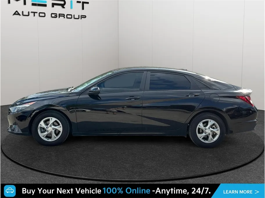 Hyundai Elantra photo 5