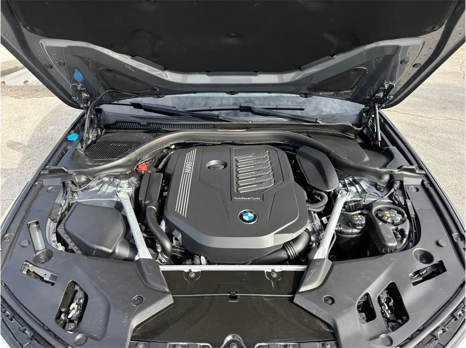 BMW 5 Series photo 55