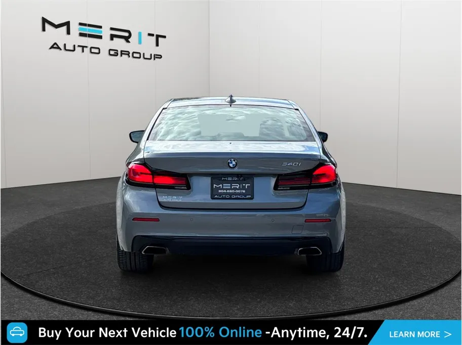 BMW 5 Series photo 8