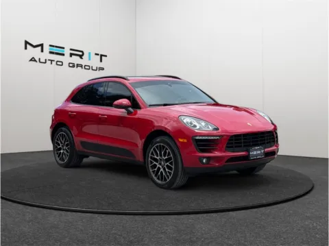 Red 2018 Porsche Macan Sport Utility 4D for sale in Jacksonville, FL