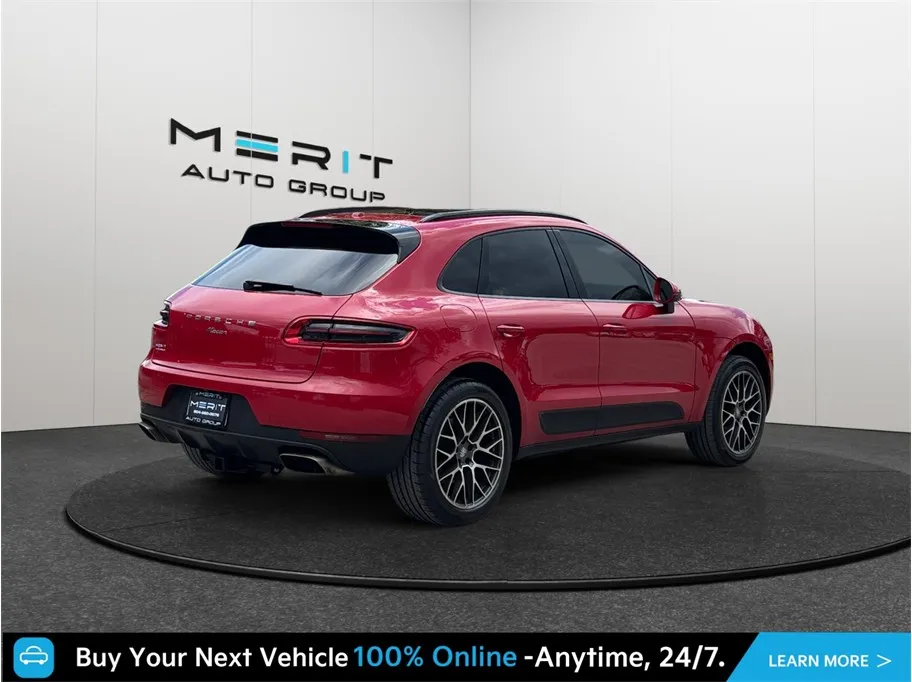 Porsche Macan photo 9