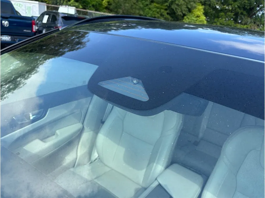 Volvo XC60 photo 12