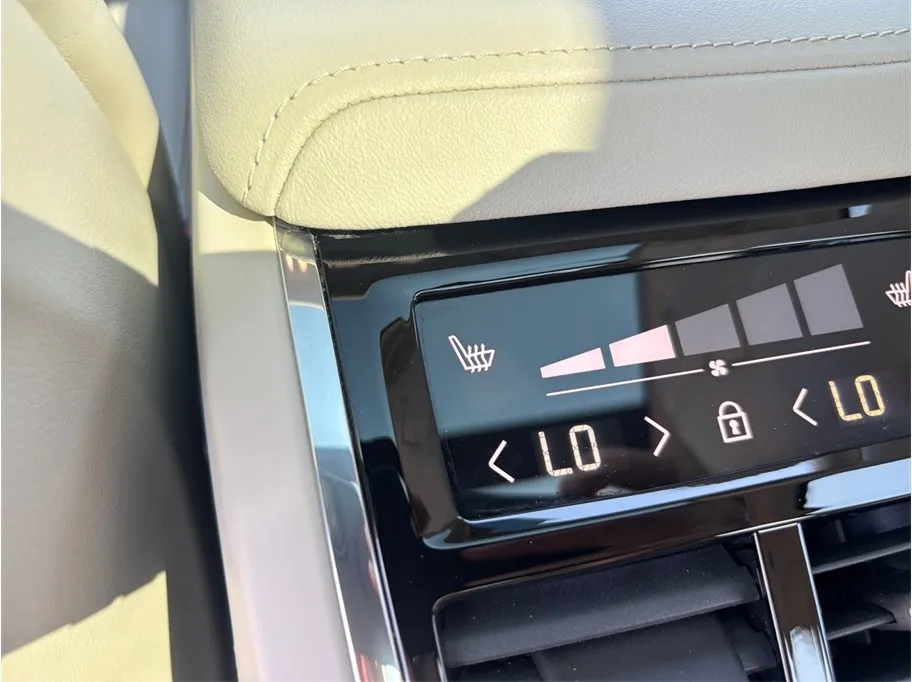 Volvo XC60 photo 44