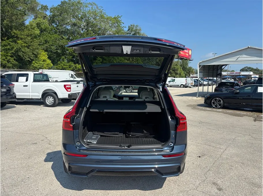 Volvo XC60 photo 52