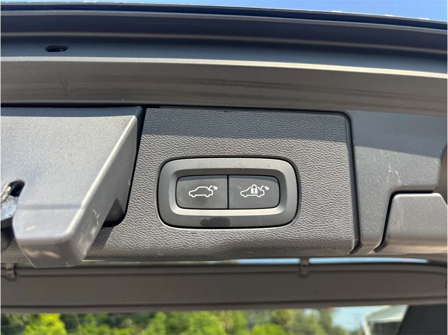 Volvo XC60 photo 53