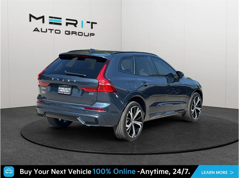 Volvo XC60 photo 9