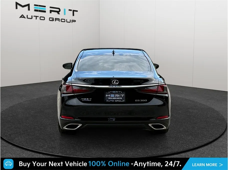 Lexus ES photo 8