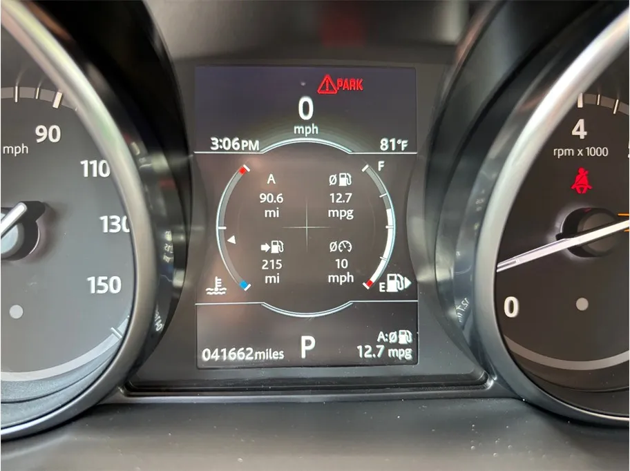 Land Rover Discovery Sport photo 21