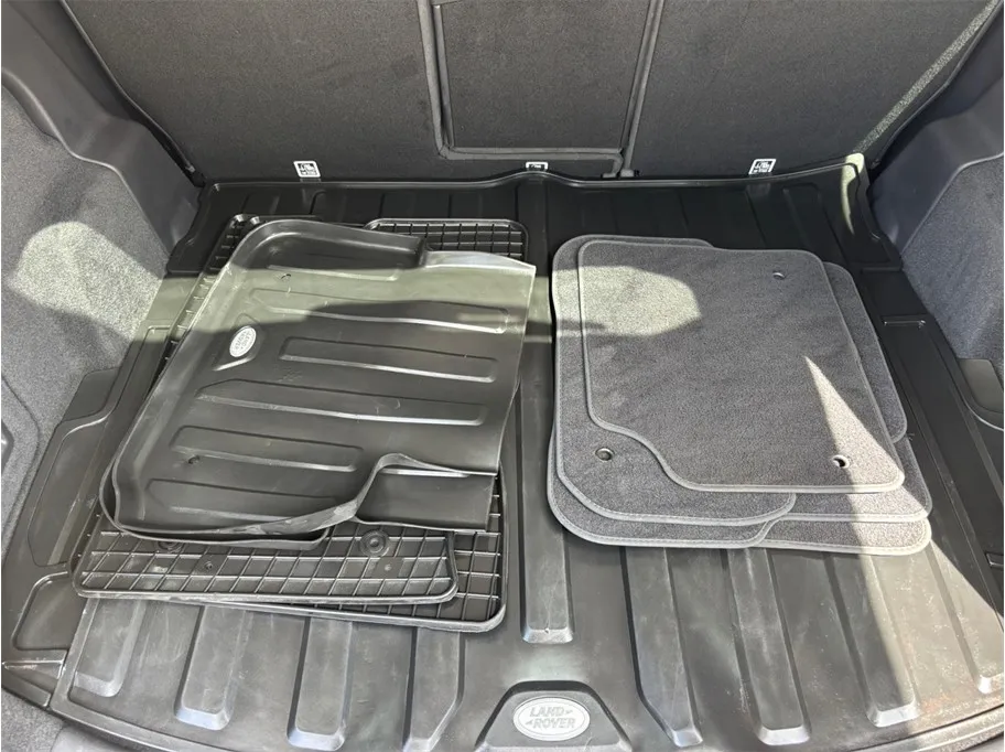Land Rover Discovery Sport photo 45