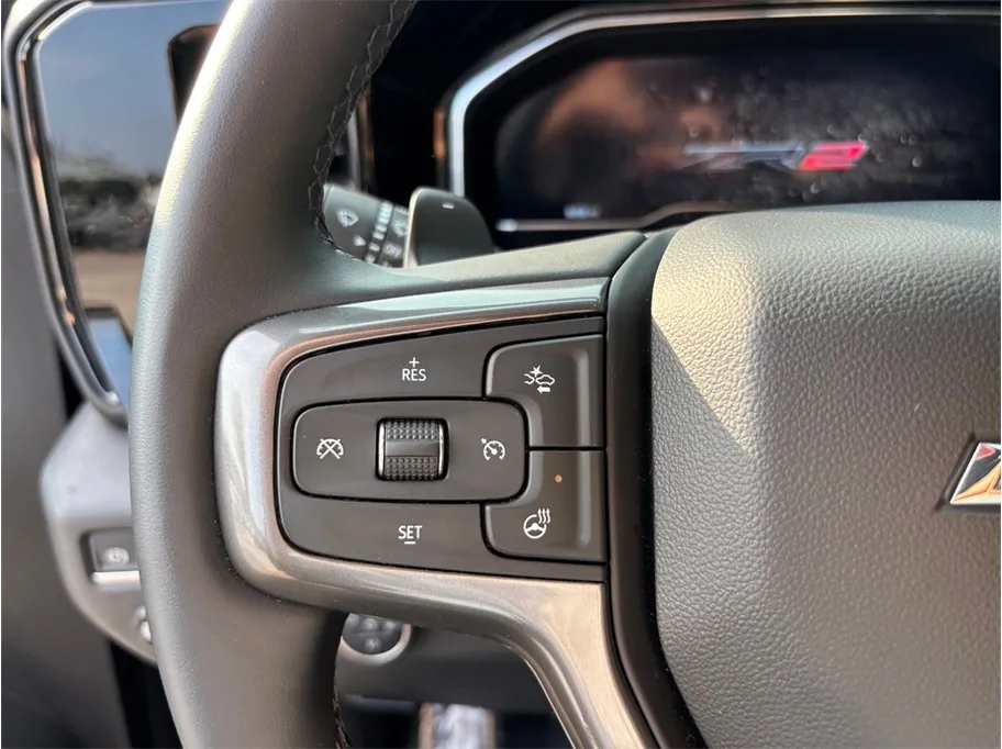 Chevrolet Silverado photo 31