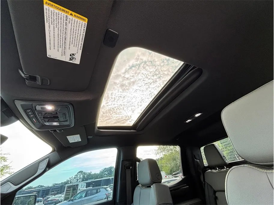 Chevrolet Silverado photo 43