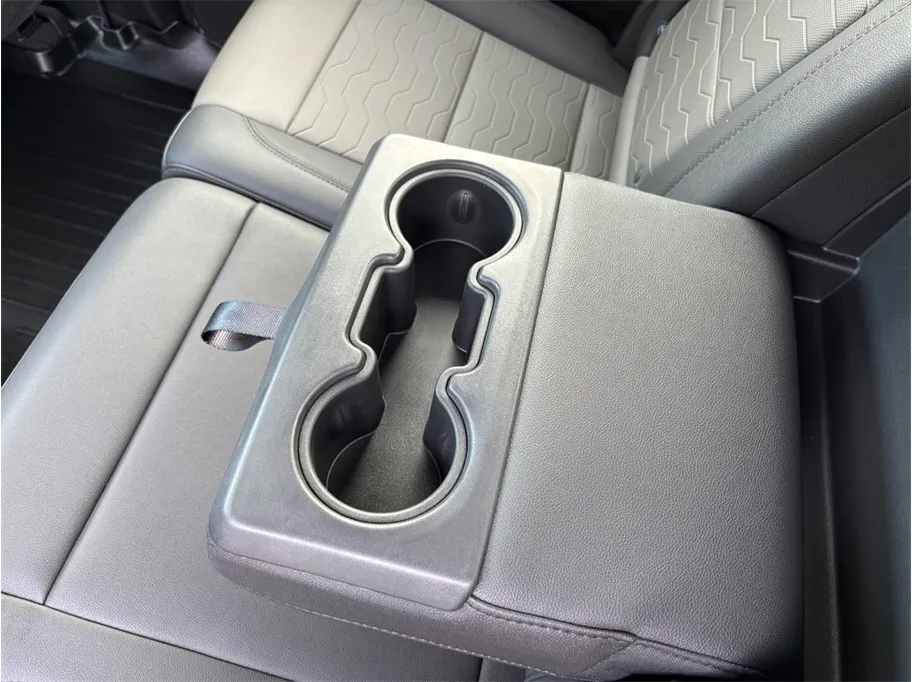 Chevrolet Silverado photo 48