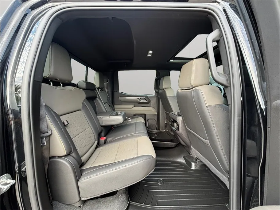 Chevrolet Silverado photo 49