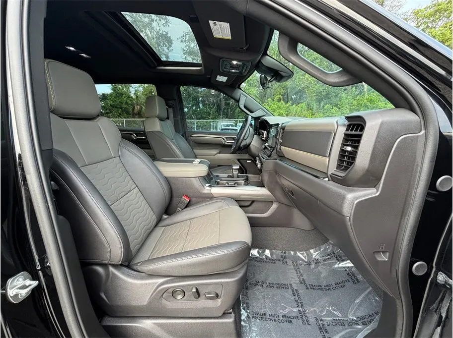Chevrolet Silverado photo 50