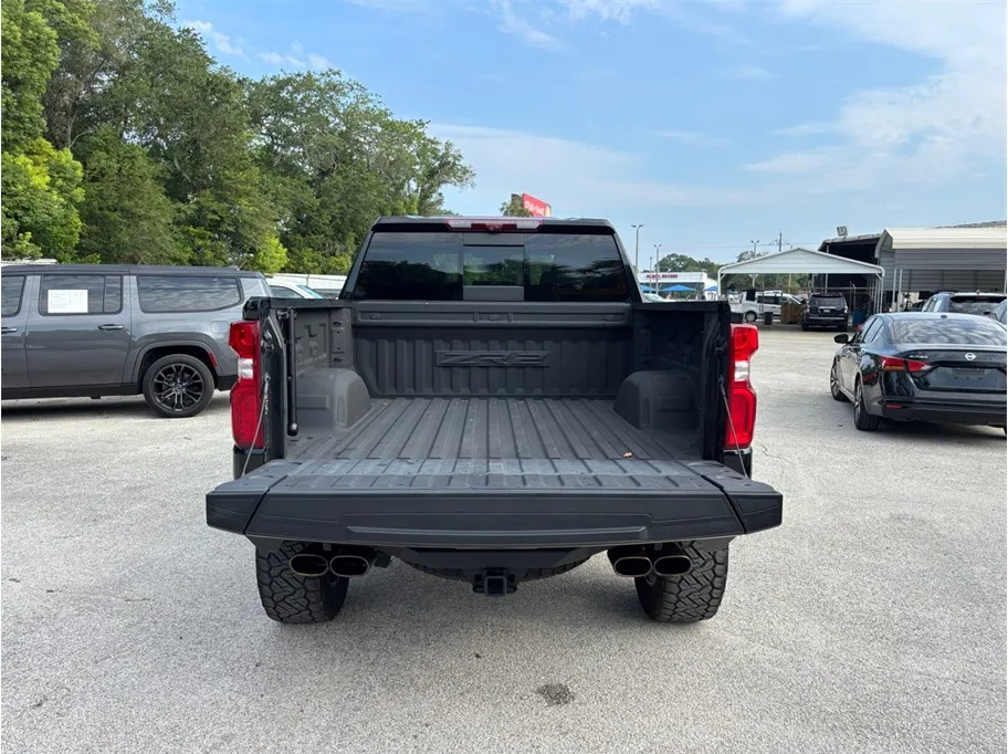 Chevrolet Silverado photo 54