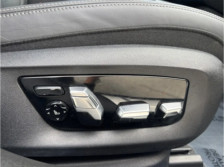 BMW 7 Series photo 47