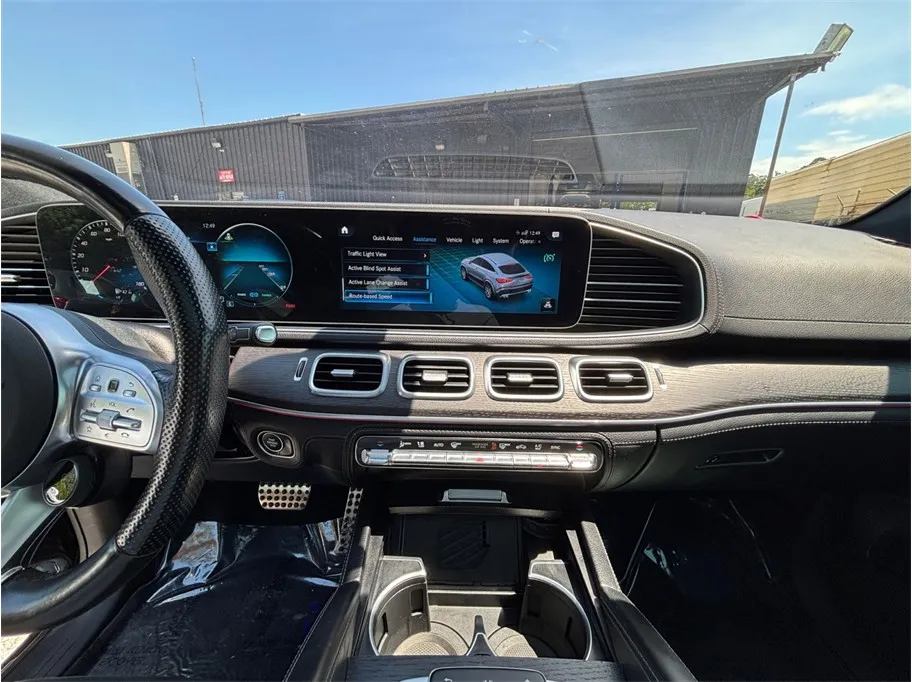 Mercedes-Benz GLE photo 11