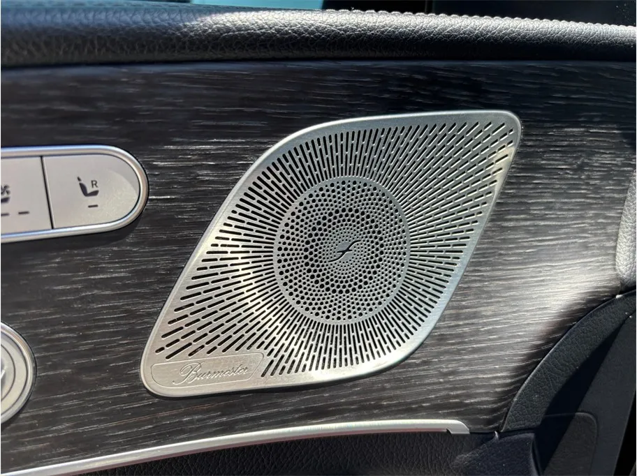 Mercedes-Benz GLE photo 26
