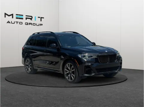 Black 2021 BMW X7 M50i Sport Utility 4D for sale in Jacksonville, FL
