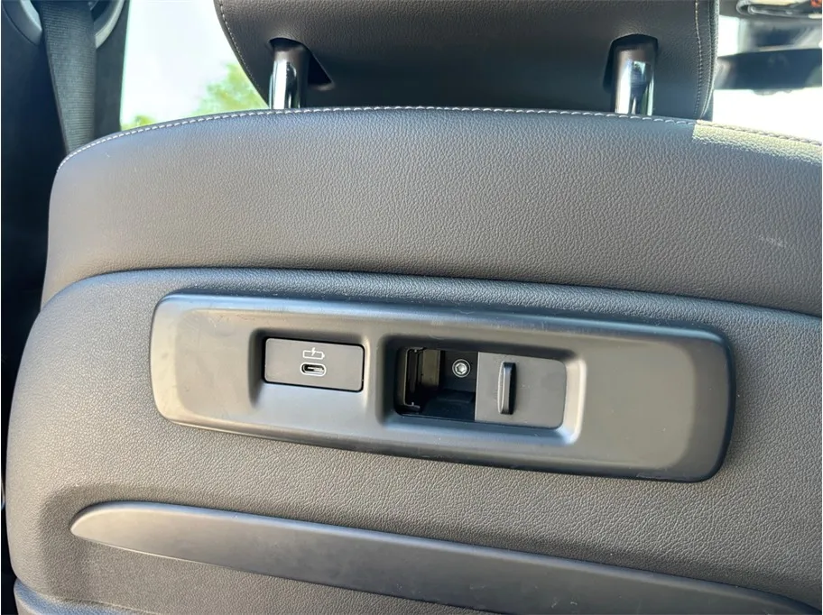 BMW X7 photo 45
