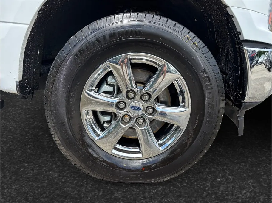 Ford F-150 photo 13