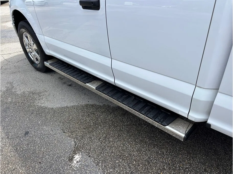 Ford F-150 photo 17