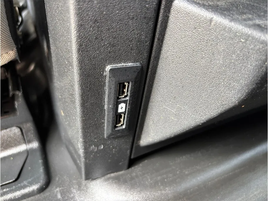 Ford F-150 photo 33