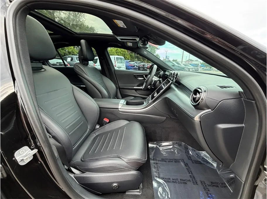 Mercedes-Benz C-Class photo 45