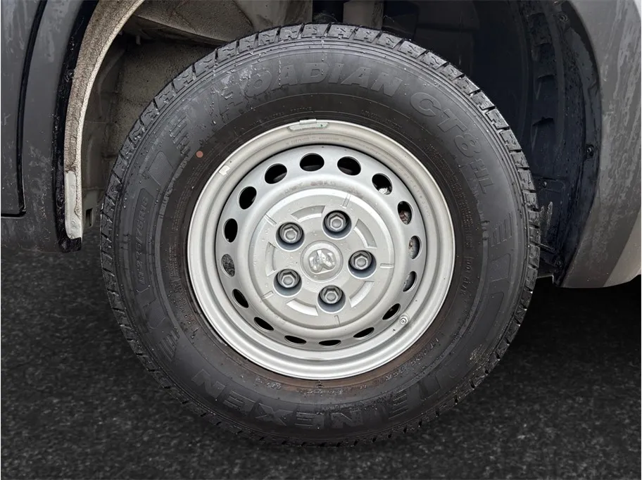 Ram Cargo Van photo 13