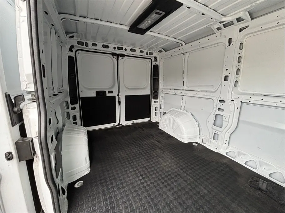 Ram Cargo Van photo 29