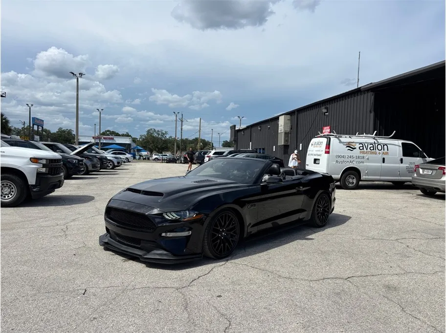 Ford Mustang photo 17