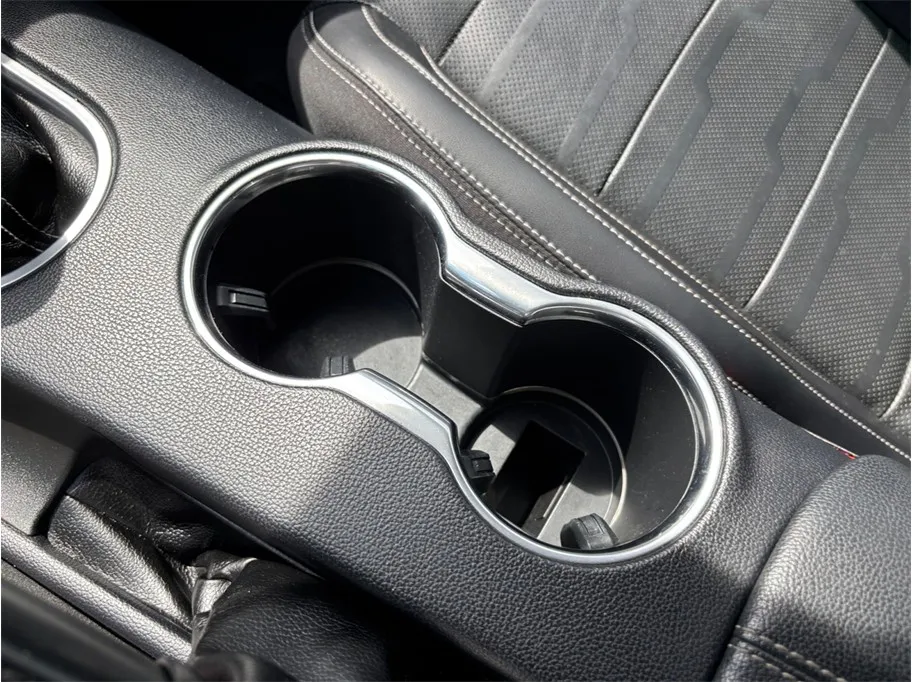 Ford Mustang photo 36