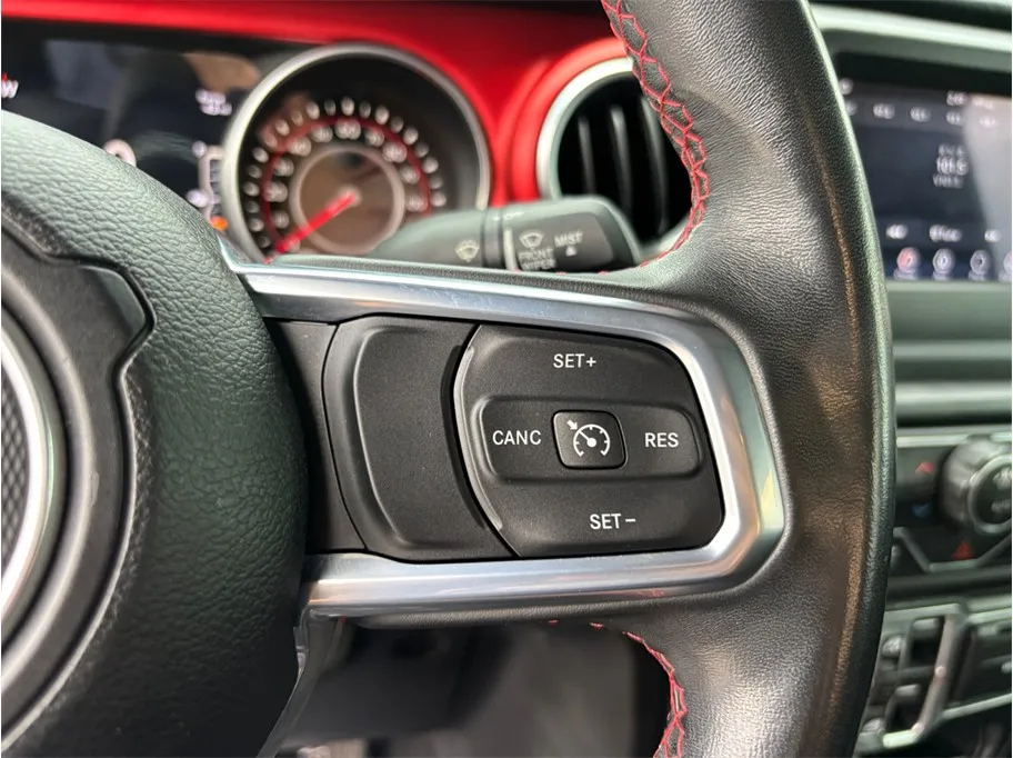 Jeep Gladiator photo 18