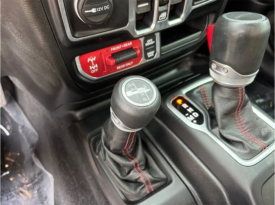 Jeep Gladiator photo 24