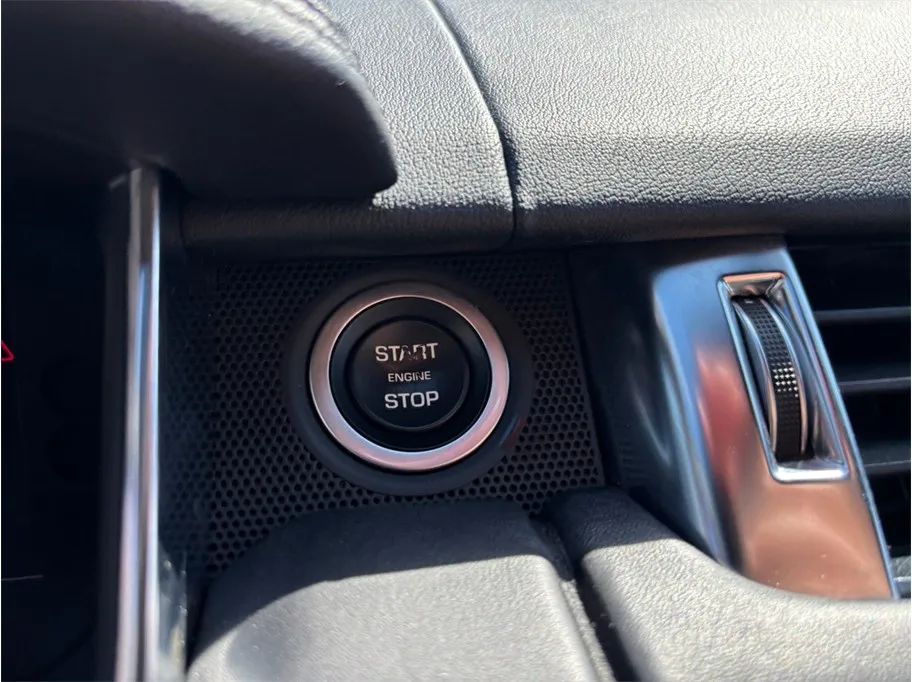 Land Rover Range Rover Sport photo 29