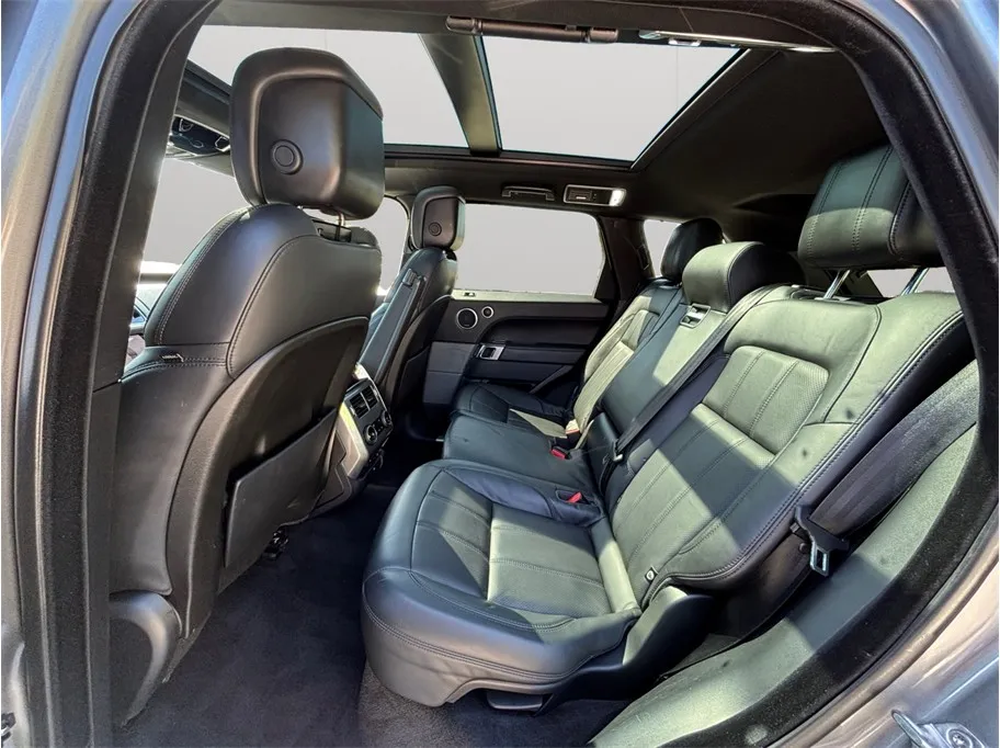 Land Rover Range Rover Sport photo 38