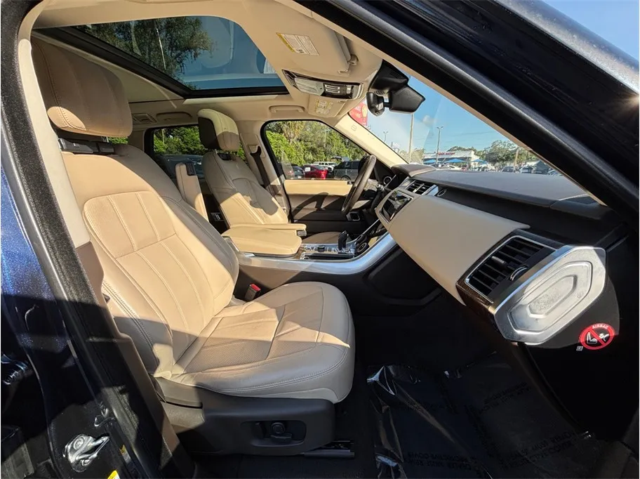 Land Rover Range Rover Sport photo 45