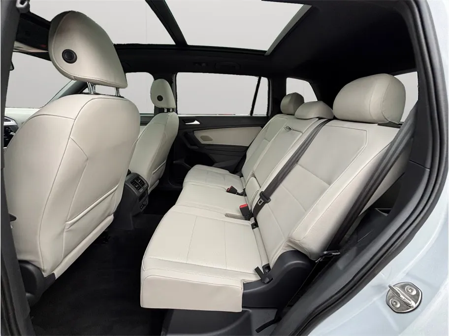 Volkswagen Tiguan photo 37